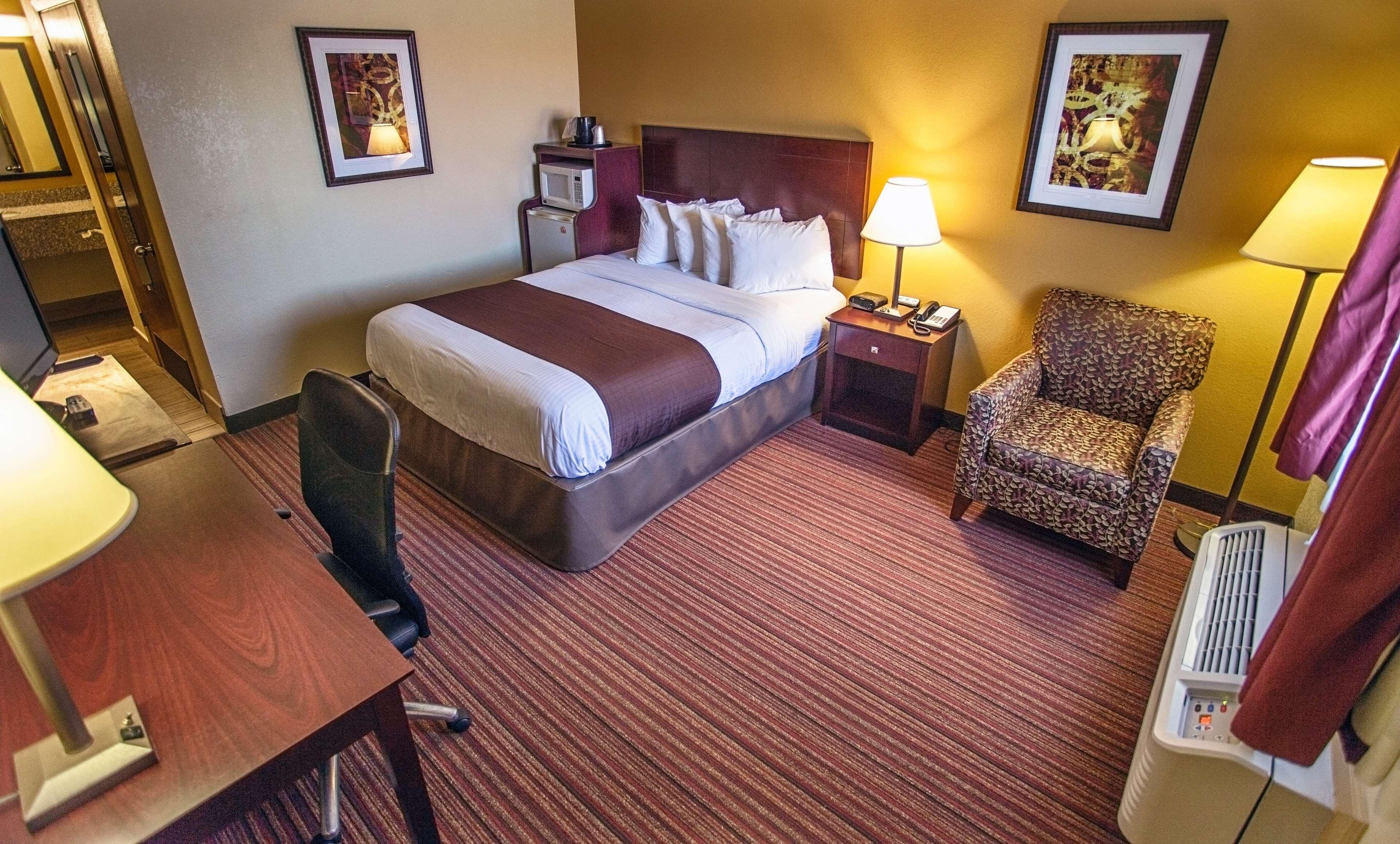 Best Western Athens Inn Exterior photo