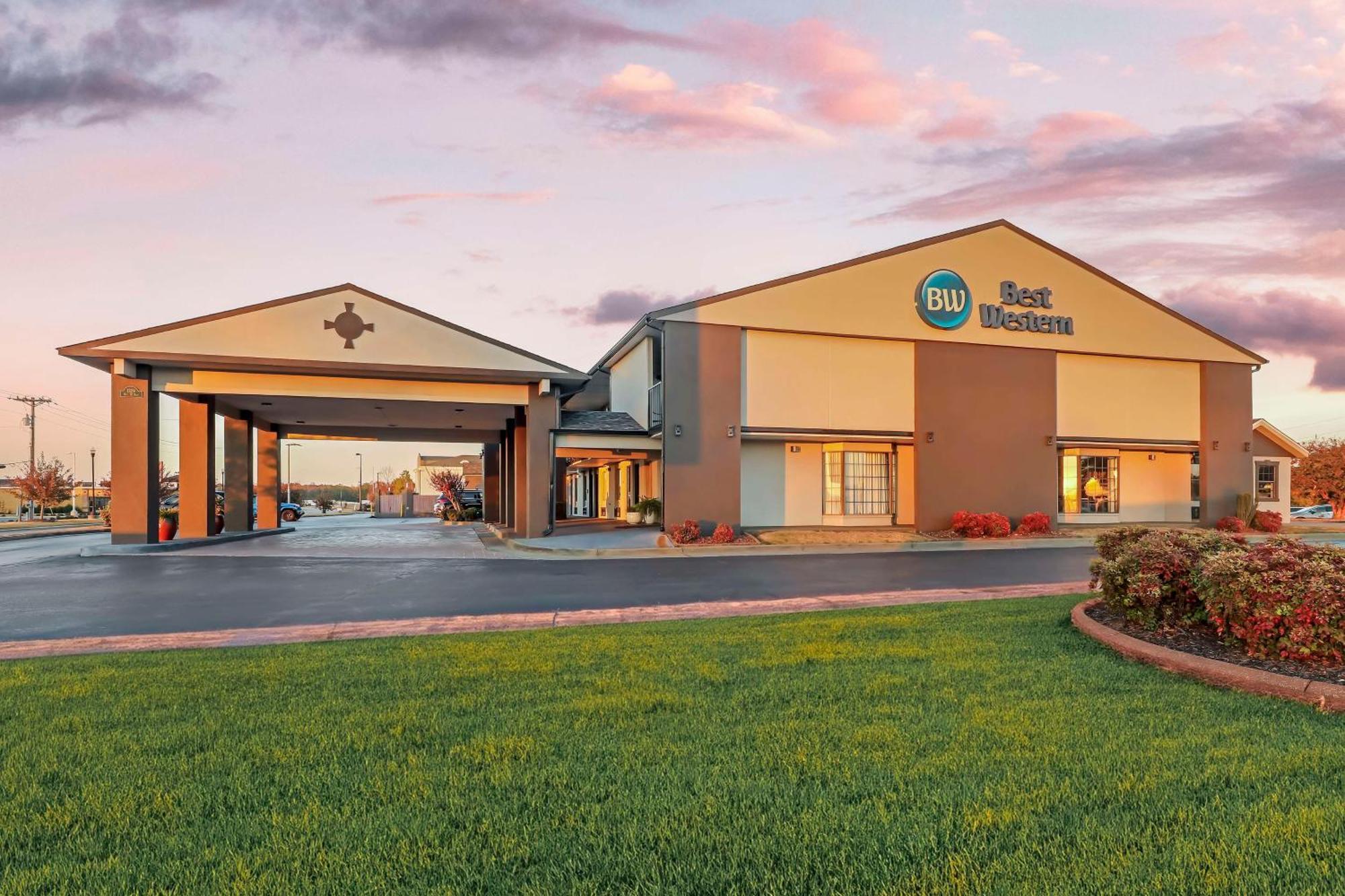 Best Western Athens Inn Exterior photo